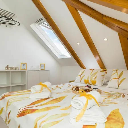 Apartment Fantattic Old Town Split