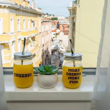 Fantattic Old Town Apartament Split