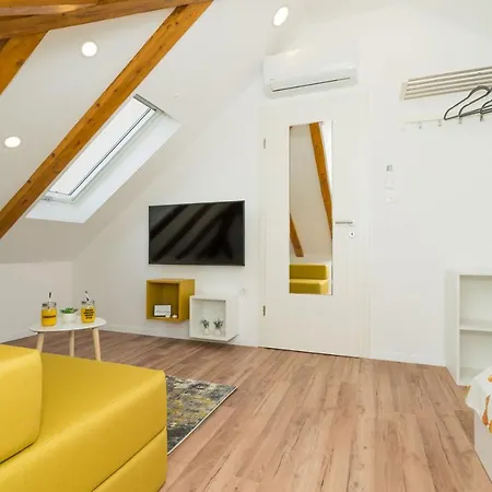 Fantattic Old Town Apartament Split