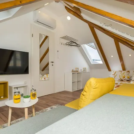 Apartament Fantattic Old Town Split