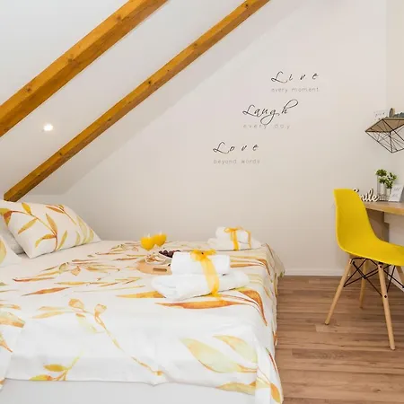 Fantattic Old Town Apartament